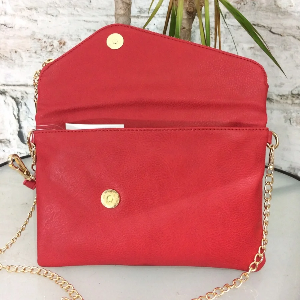 Red Envelope Purse - Picture 4 of 5